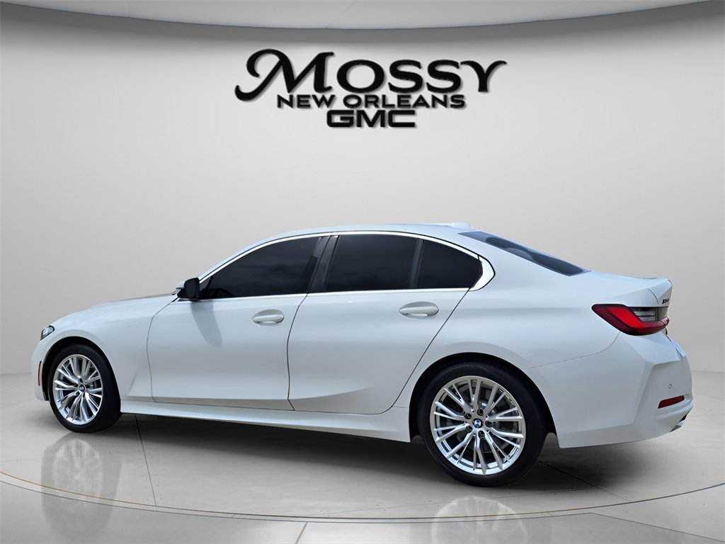 Used 2023 BMW 330i Sedan w/ Premium Package image 7