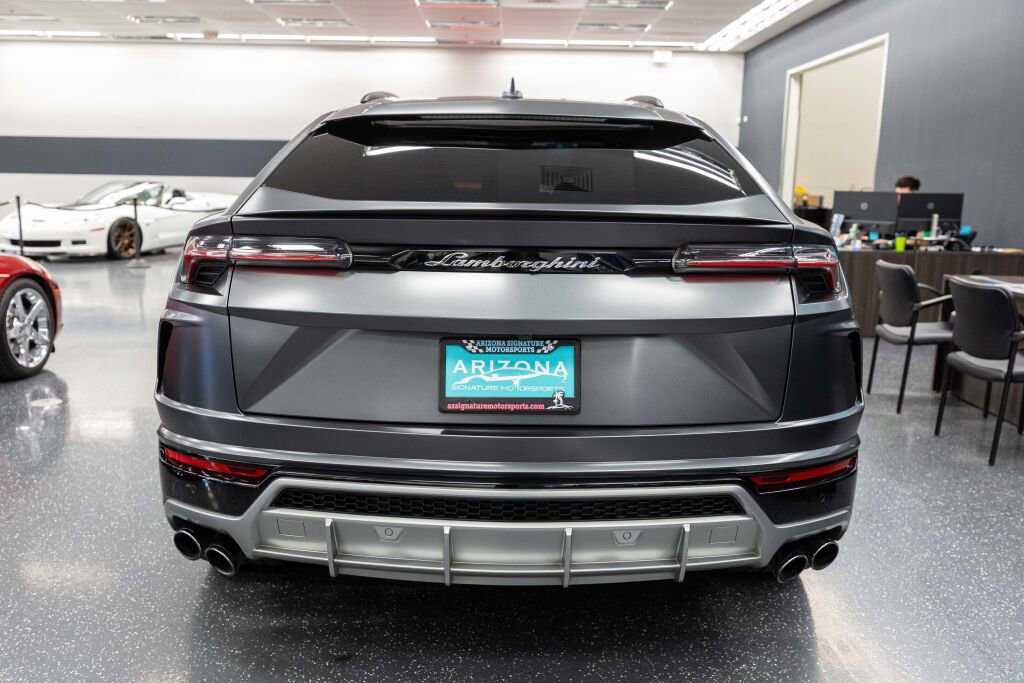 Used 2020 Lamborghini Urus image 6