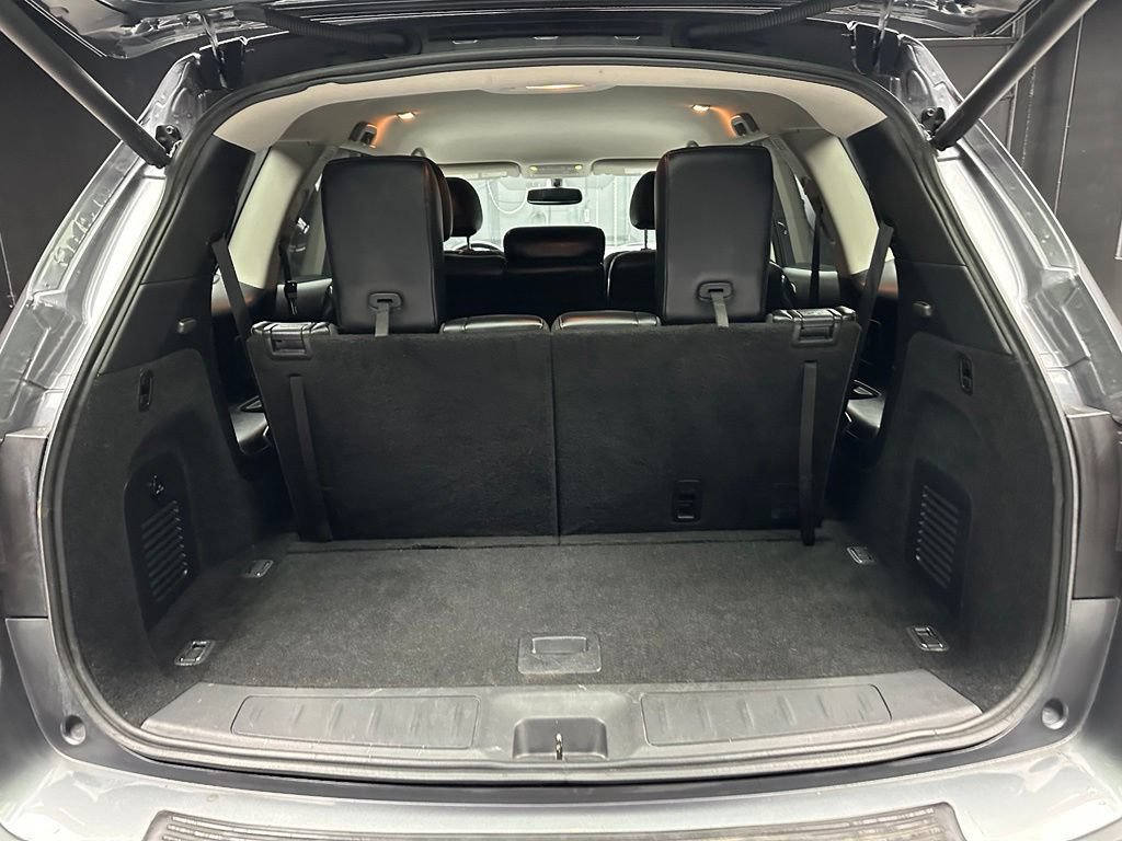 Used 2019 Nissan Pathfinder SL AWD/4WD image 48