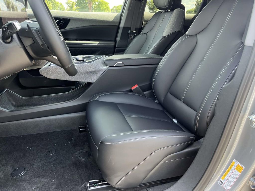 New 2025 Cadillac Optiq Sport 1 image 21