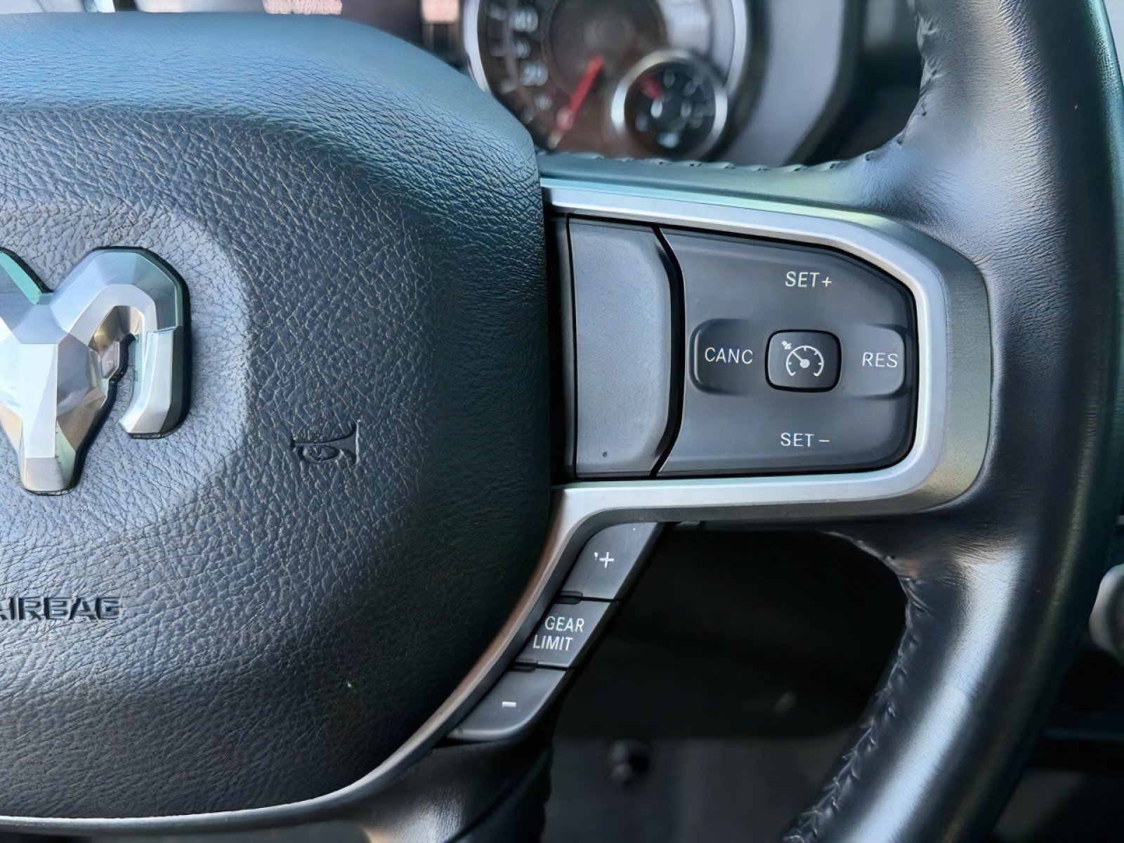 Used 2022 RAM 1500 Big Horn RWD image 34