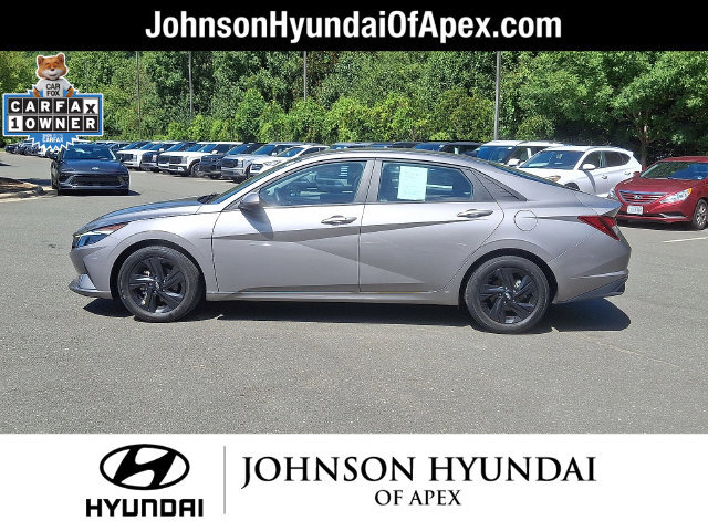 Certified 2023 Hyundai Elantra SEL w/ Cargo Package FWD image 29