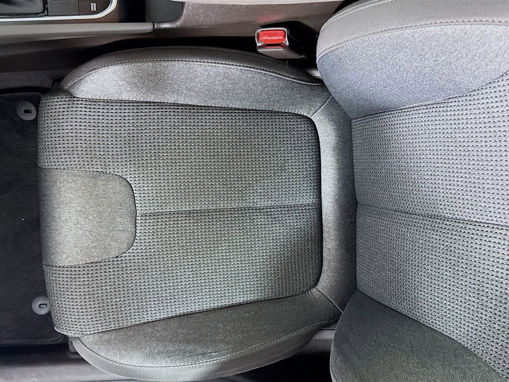Used 2020 Hyundai Santa Fe SEL FWD image 19
