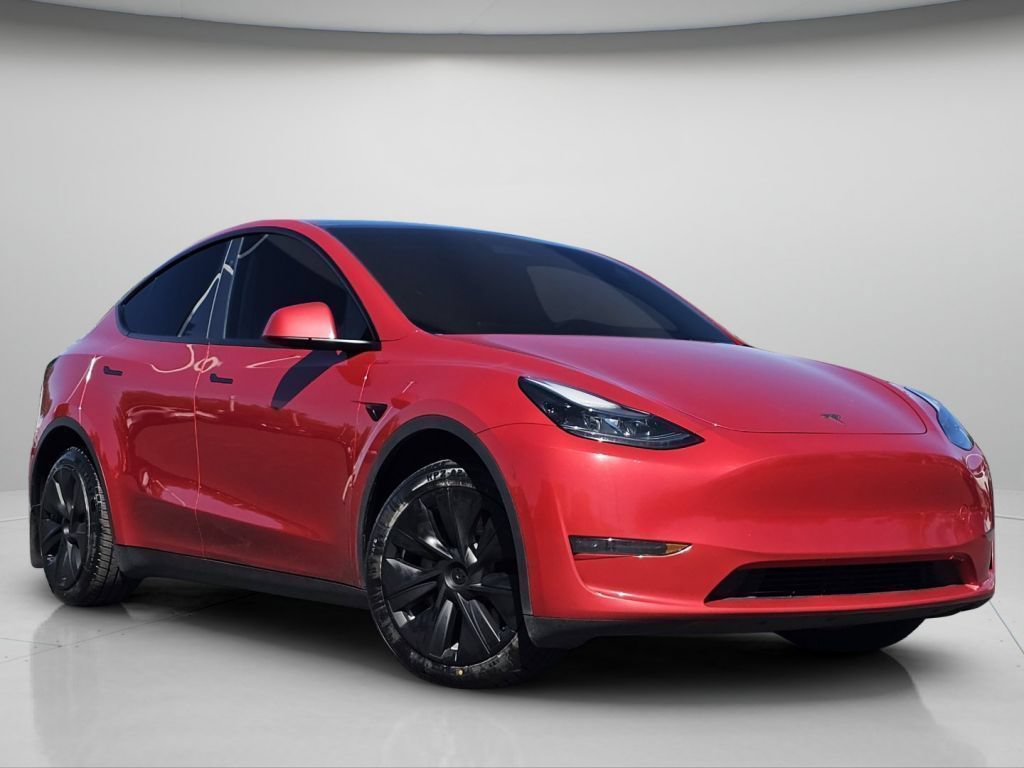 Used 2023 Tesla Model Y Long Range AWD/4WD image 2