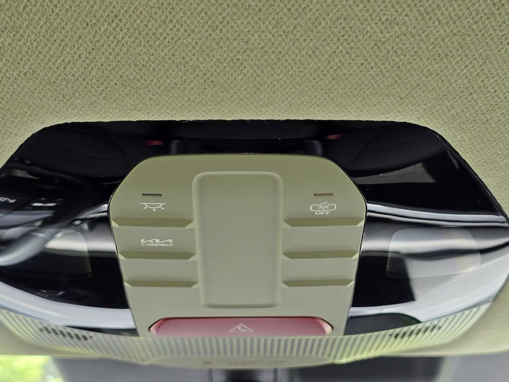 Used 2025 Kia K4 EX FWD image 36