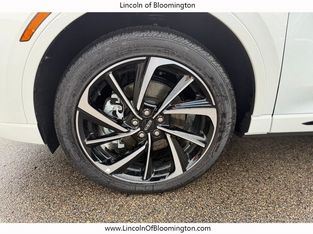 New 2025 Lincoln Corsair Grand Touring w/ Equipment Group 302A image 15