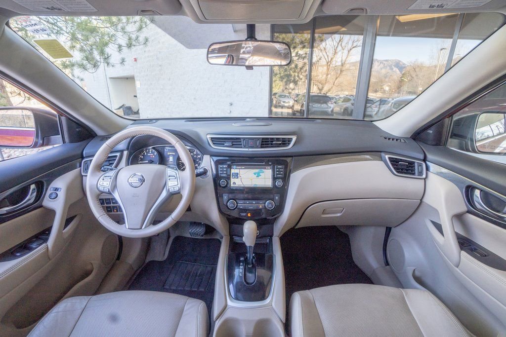 Used 2015 Nissan Rogue SL w/ SL Premium Package image 15