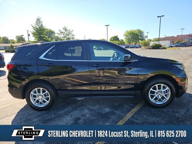 Used 2023 Chevrolet Equinox LT w/ Driver Convenience Package AWD/4WD image 2