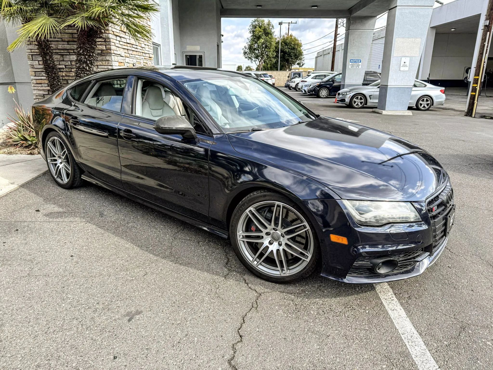 Used 2014 Audi S7 Prestige image 2