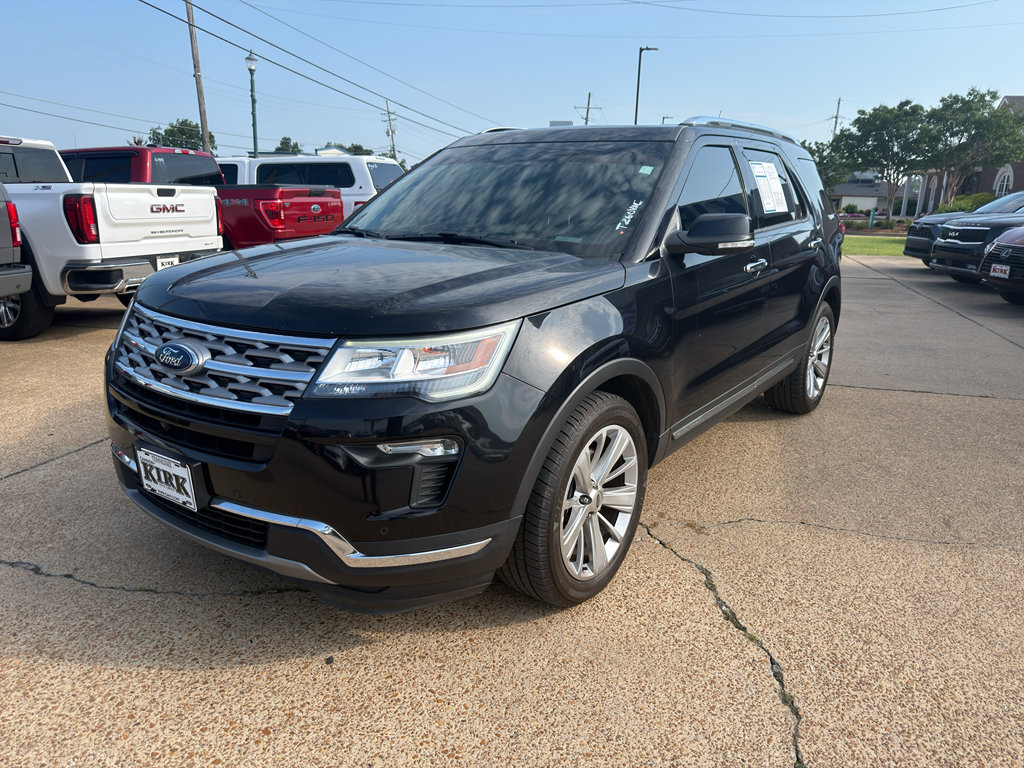 Used 2019 Ford Explorer Limited w/ Class III Trailer Tow Package AWD/4WD image 1