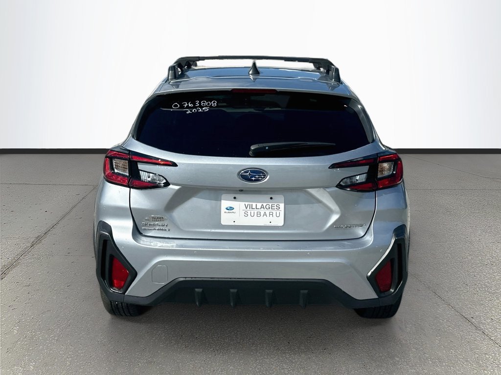 Used 2025 Subaru Crosstrek 2.5i Limited AWD/4WD image 6
