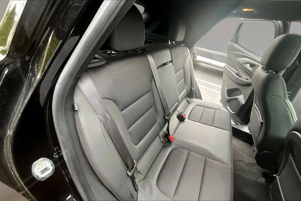 Used 2023 Chevrolet TrailBlazer RS w/ Sun and Liftgate Package AWD/4WD image 24