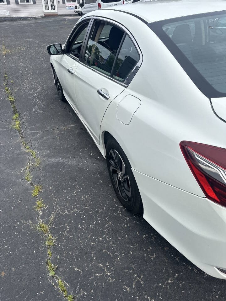 Used 2016 Honda Accord LX image 4