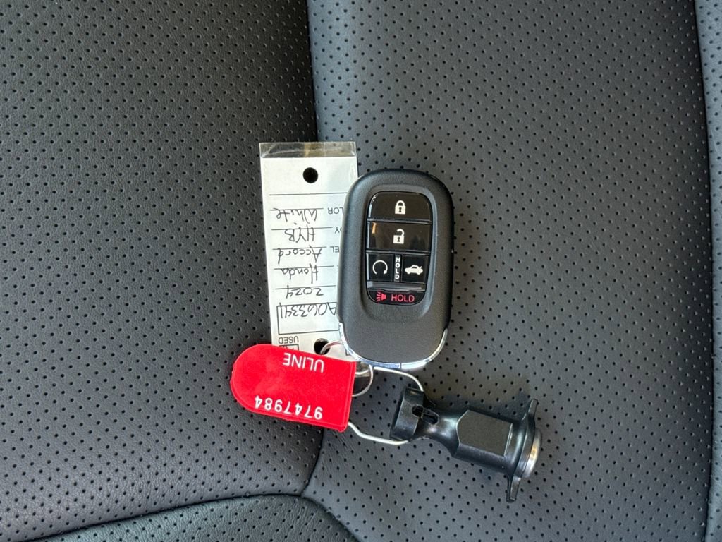 Used 2024 Honda Accord EX-L image 29