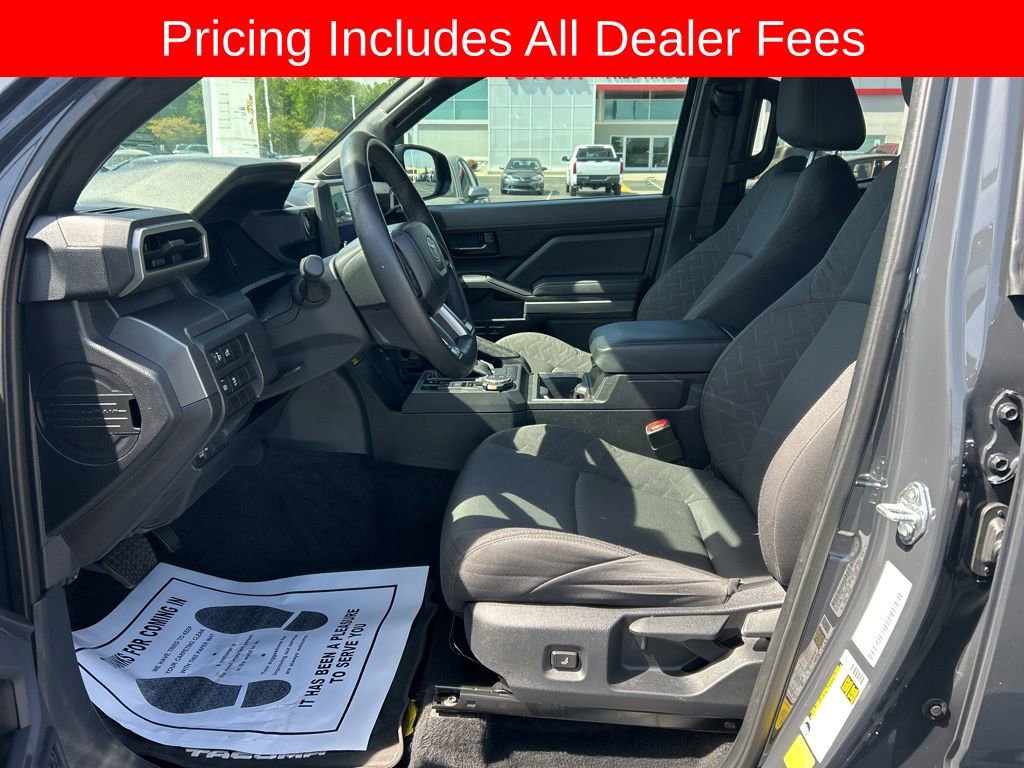 Used 2024 Toyota Tacoma SR5 w/ SR5 Upgrade Package AWD/4WD image 2
