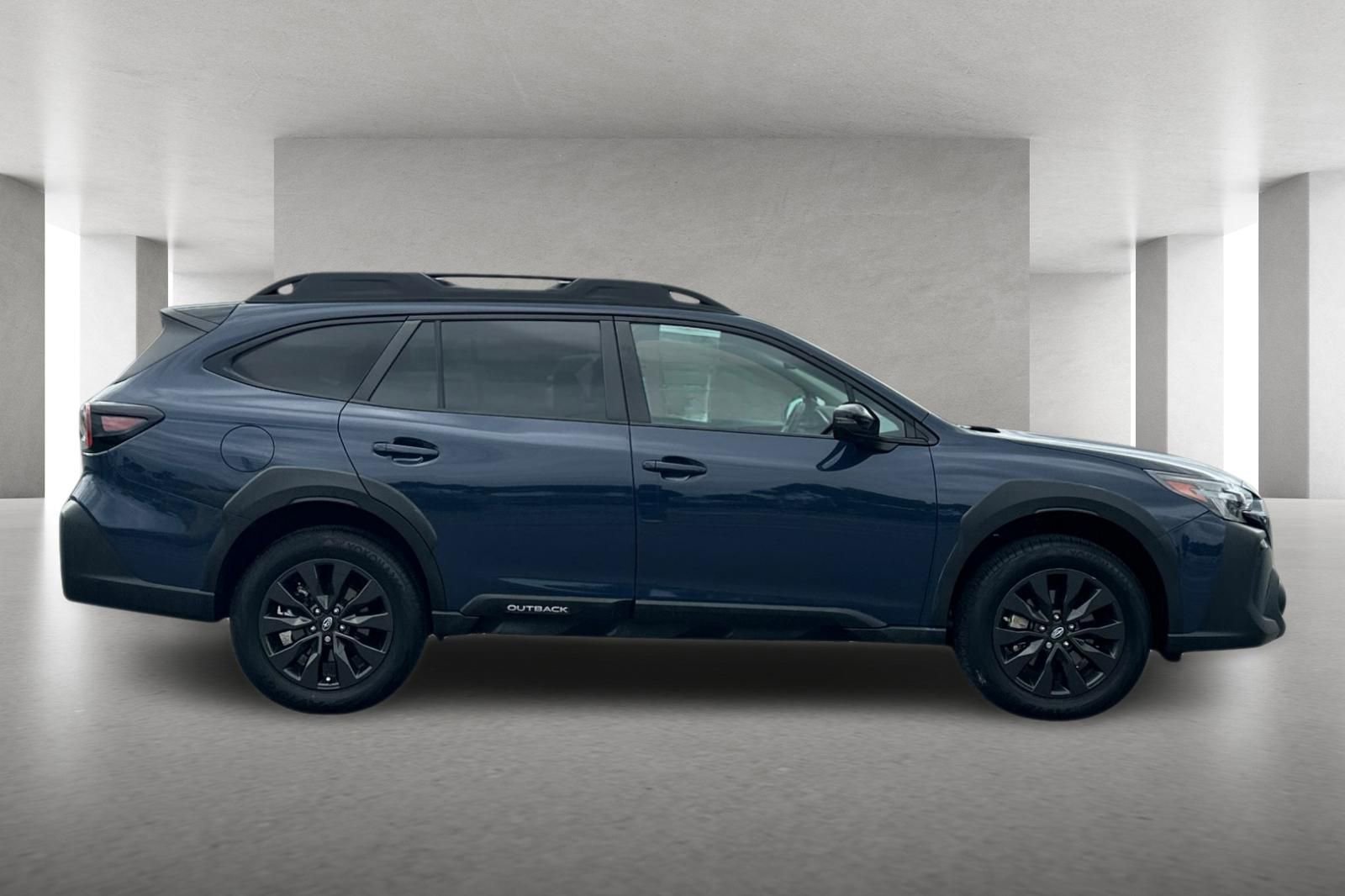 Used 2024 Subaru Outback Onyx Edition AWD/4WD image 3