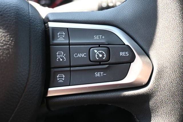 Used 2024 Jeep Compass Limited AWD/4WD image 35