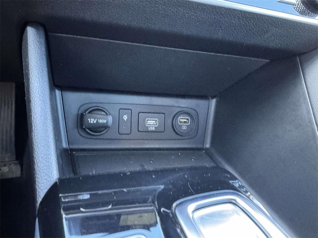 Used 2020 Hyundai Sonata Limited image 24