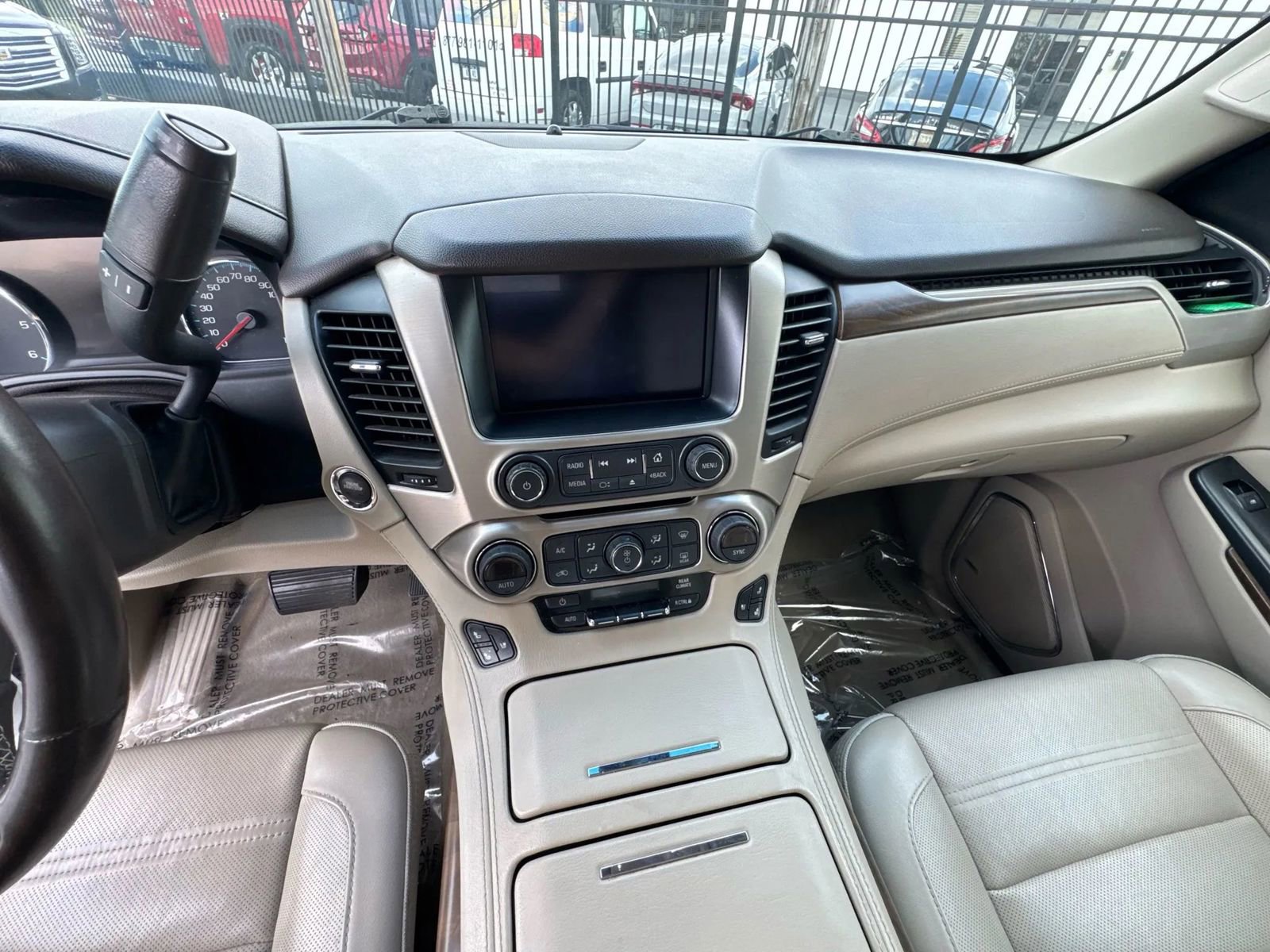 Used 2019 GMC Yukon XL Denali image 26