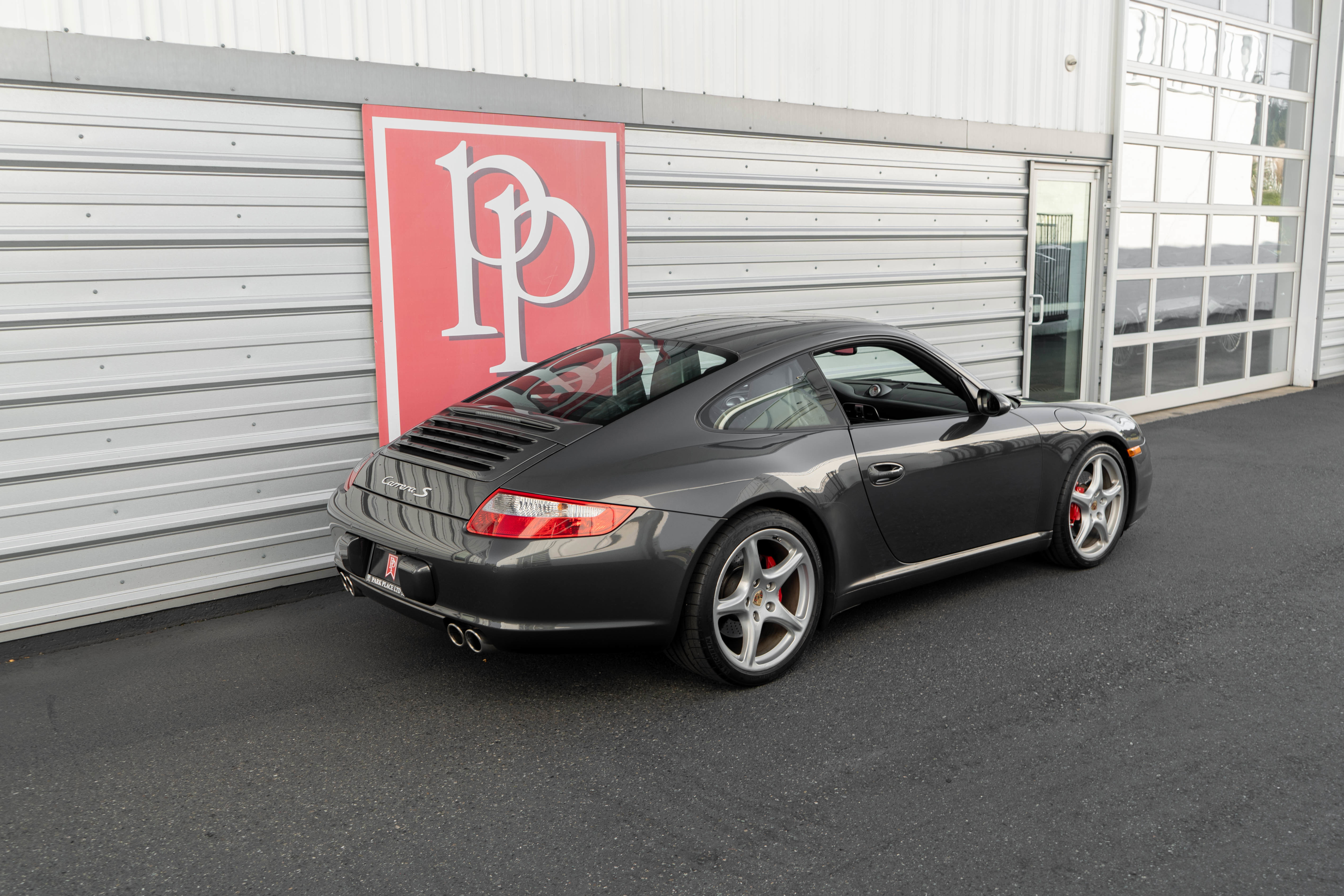Used 2006 Porsche 911 Carrera S RWD image 42