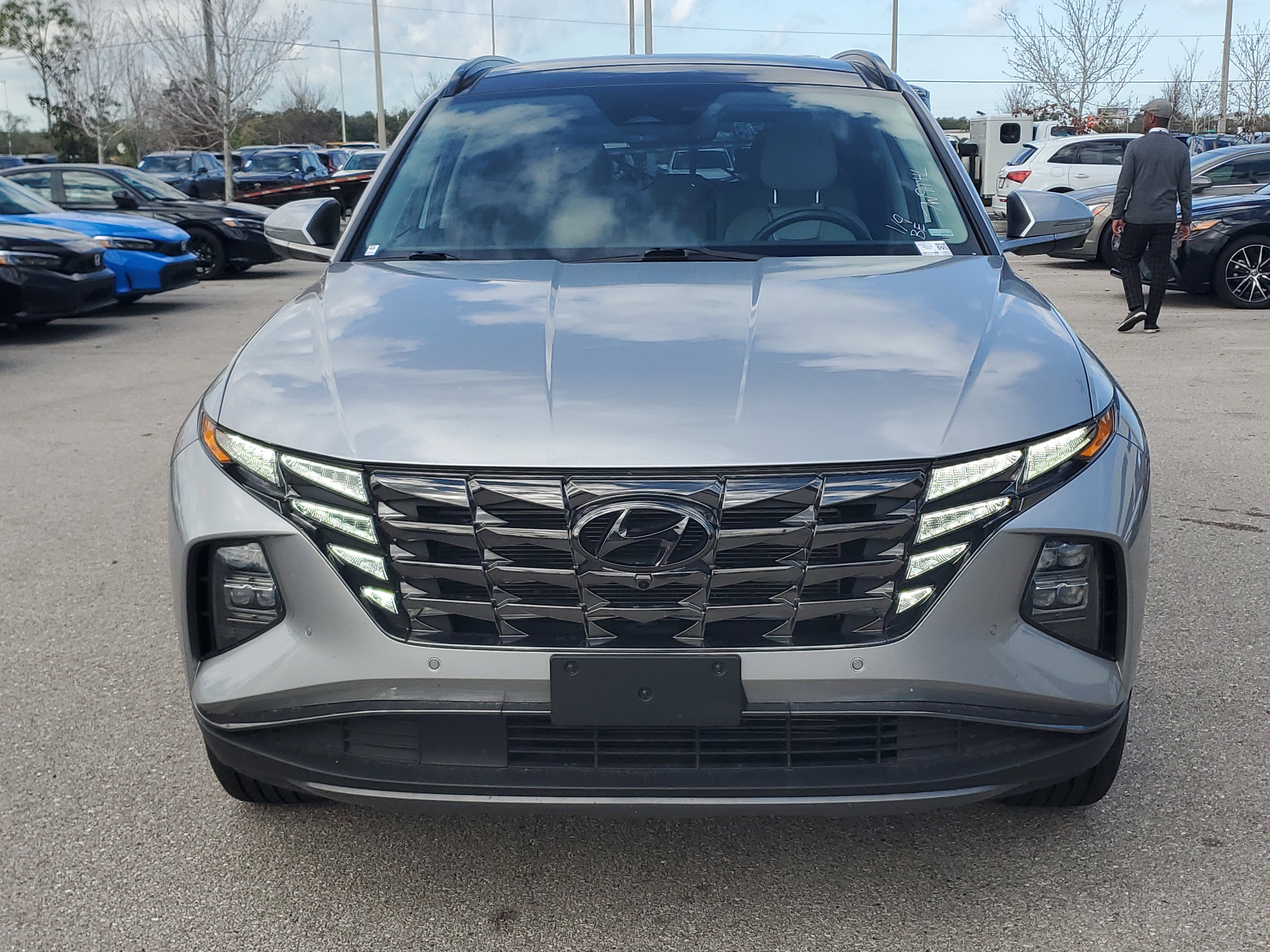 Used 2024 Hyundai Tucson Limited image 2