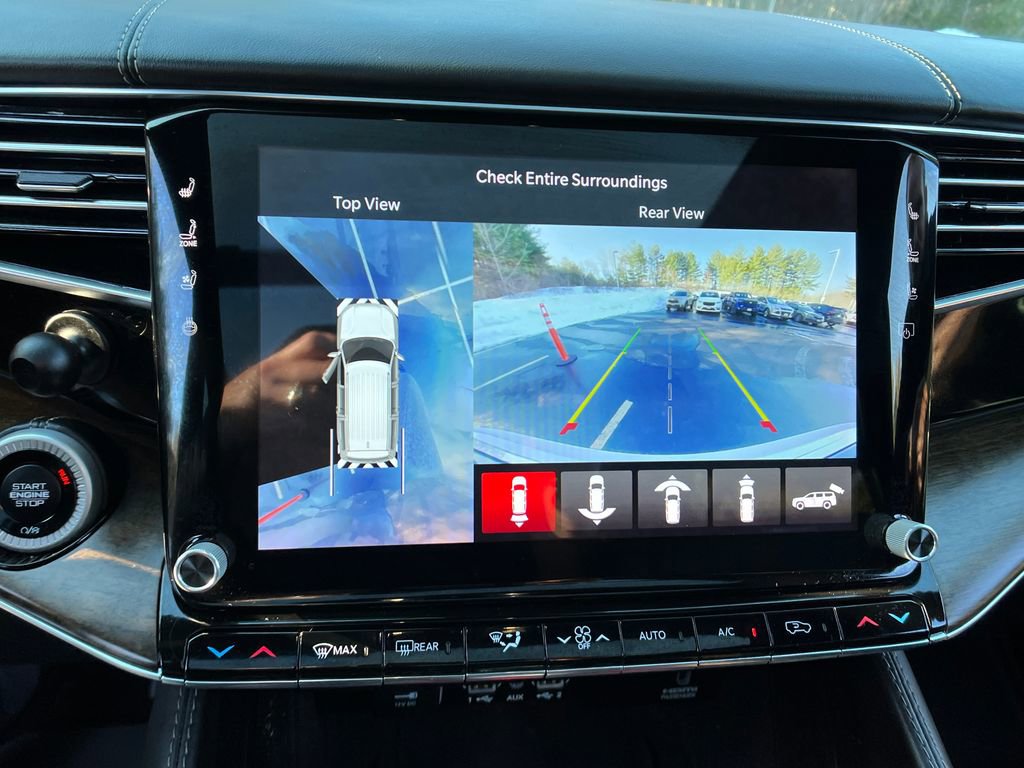 Used 2022 Jeep Grand Wagoneer Series I w/ Flexible Seating Group image 19