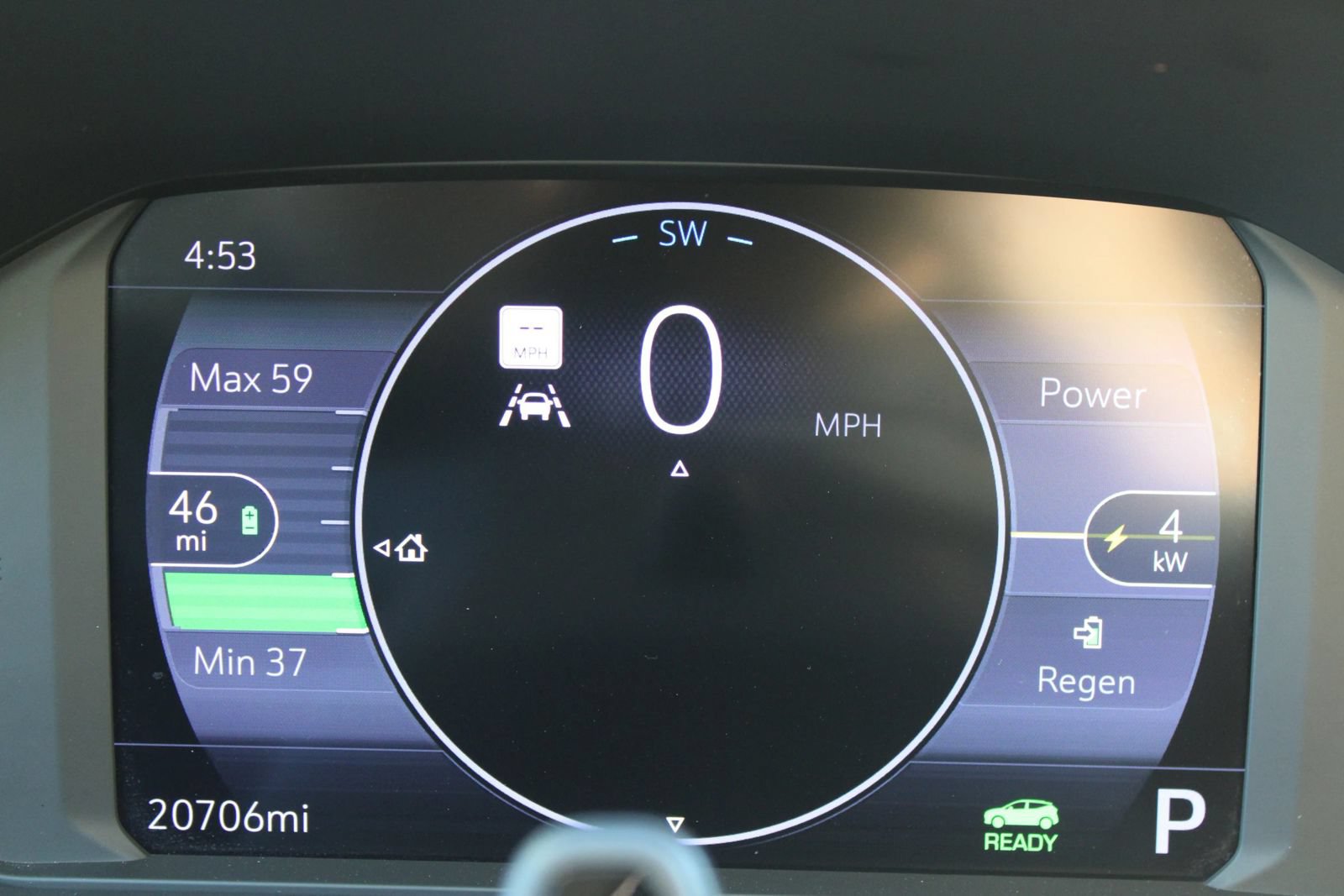 Used 2022 Chevrolet Bolt EUV Premier w/ Launch Edition FWD image 26