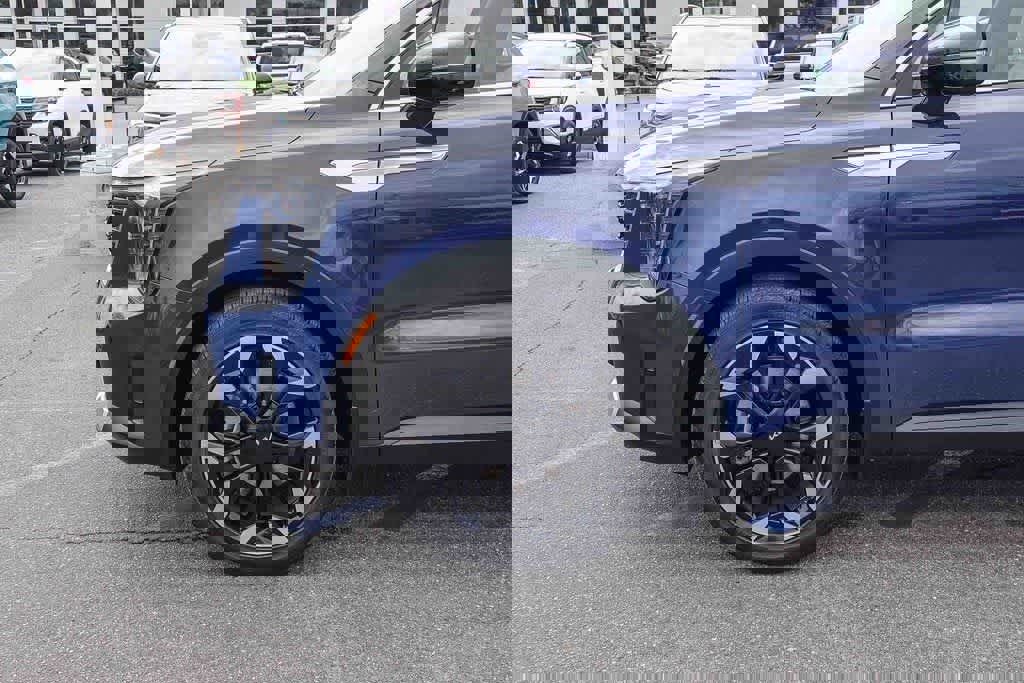 Certified 2024 Kia Sorento EX image 9