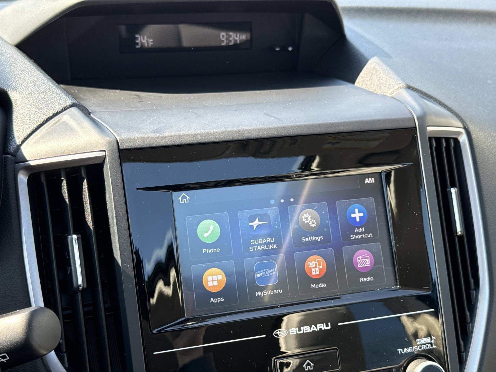 Used 2024 Subaru Forester Premium AWD/4WD image 4