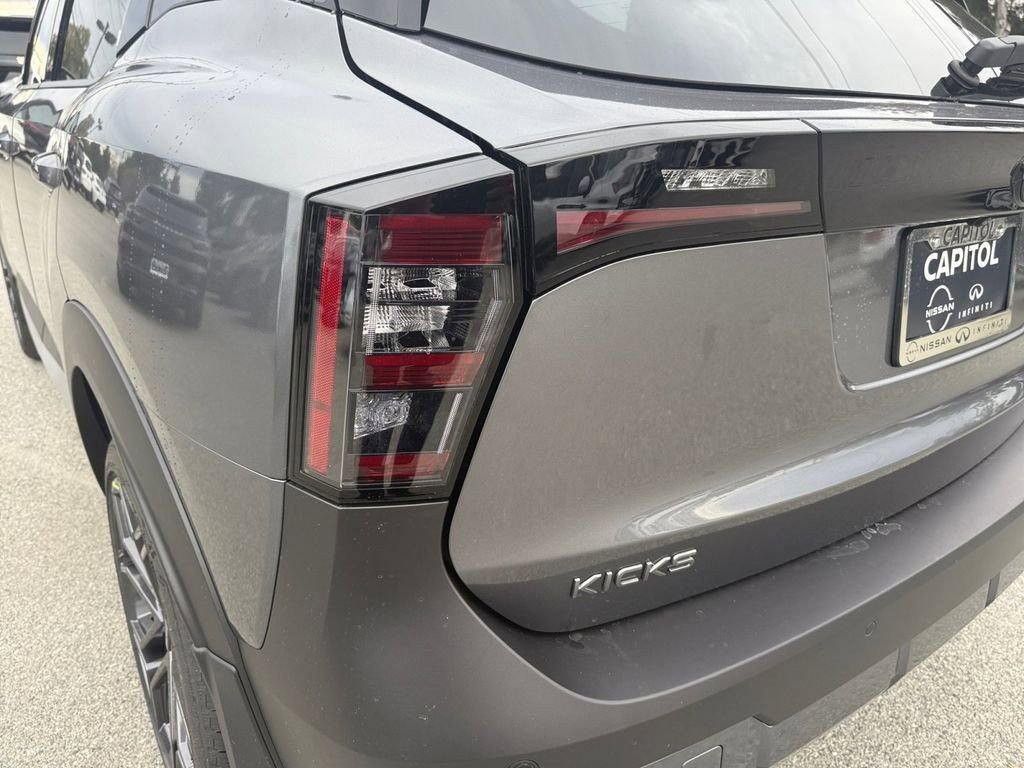 New 2026 Nissan Kicks SR w/ Cold Weather Package image 35