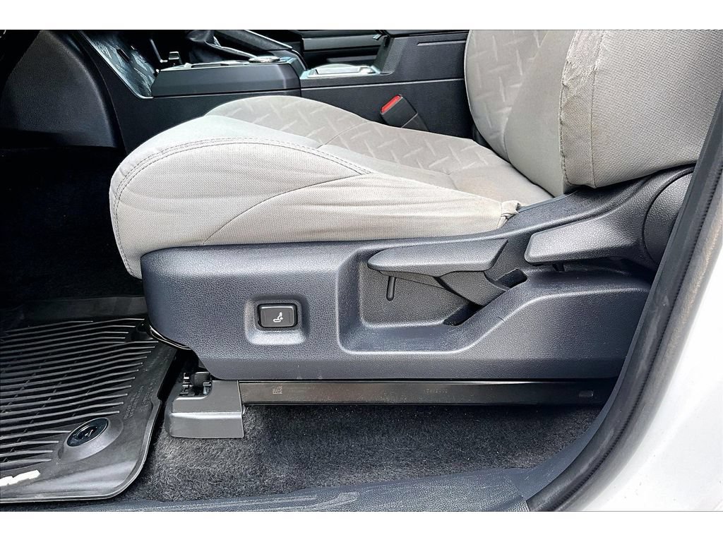 Used 2024 Toyota Tacoma SR5 RWD image 28