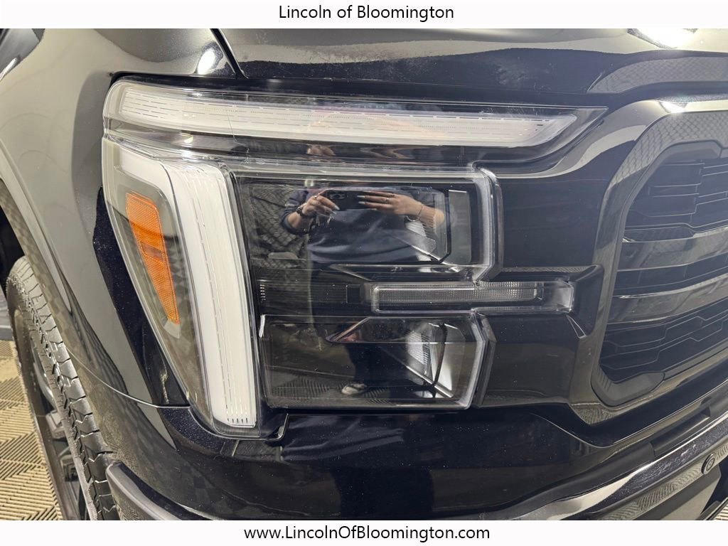 Used 2025 Ford F150 Lariat AWD/4WD image 12