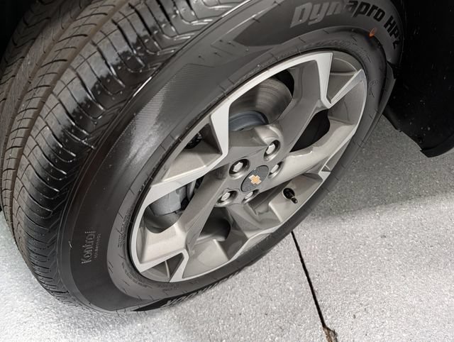 New 2026 Chevrolet Trax LT w/ Driver Confidence Package FWD image 9