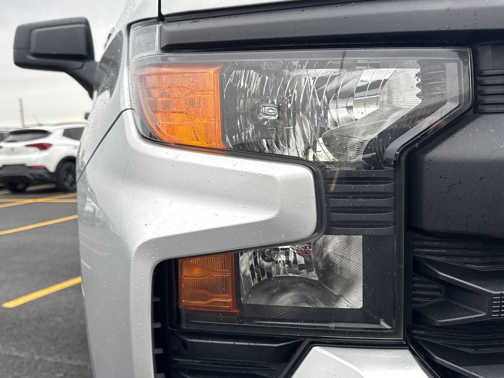 Used 2022 Chevrolet Silverado 1500 Custom AWD/4WD image 11