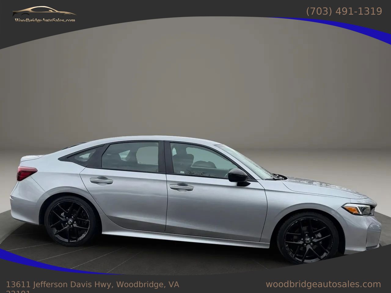 Used 2025 Honda Civic Sport image 4