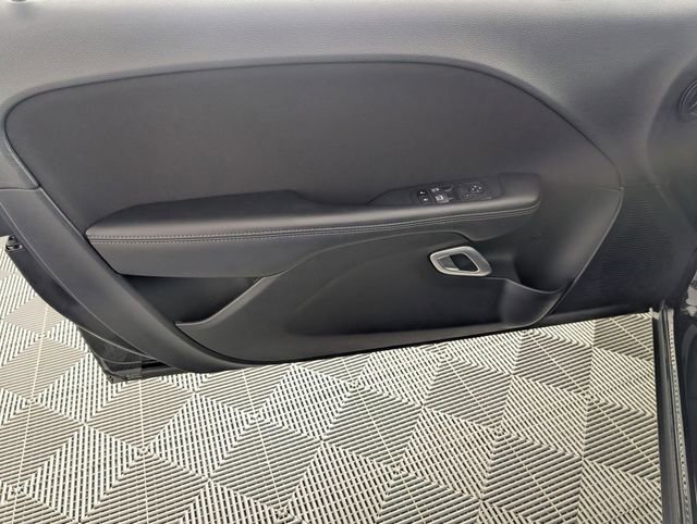 Used 2022 Dodge Challenger R/T w/ Blacktop Package image 10