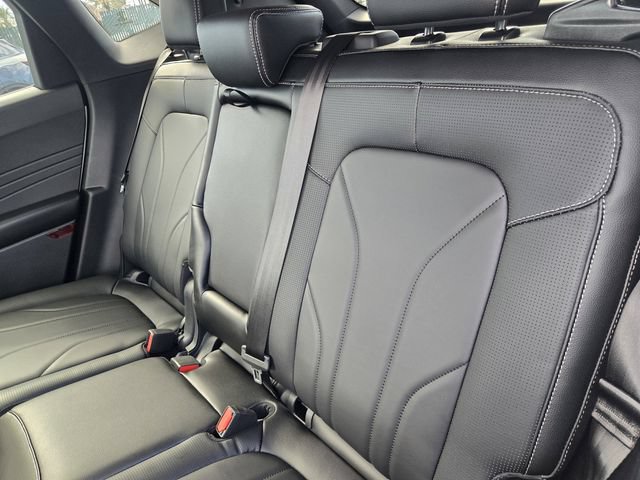 Used 2025 Ford Escape SE w/ PHEV Premium Package FWD image 12