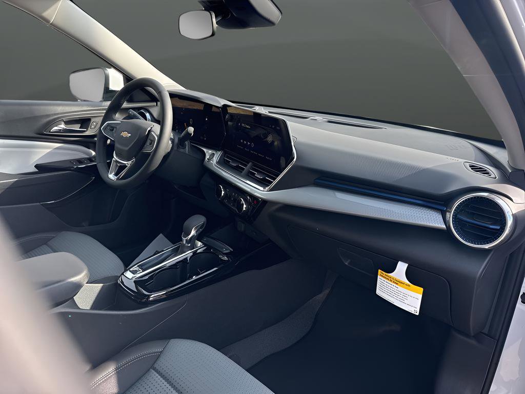New 2026 Chevrolet Trax LT image 35