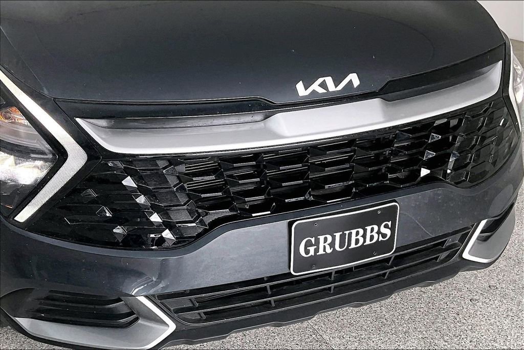 Used 2023 Kia Sportage EX image 36
