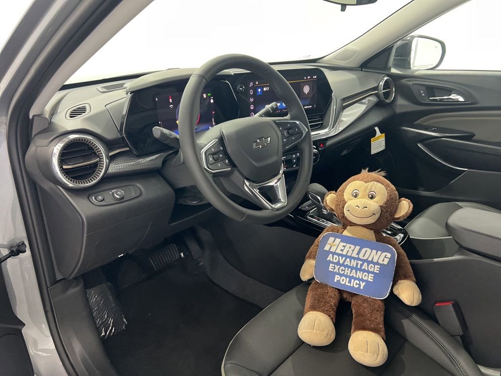 New 2026 Chevrolet Trax ACTIV w/ Driver Confidence Package image 9