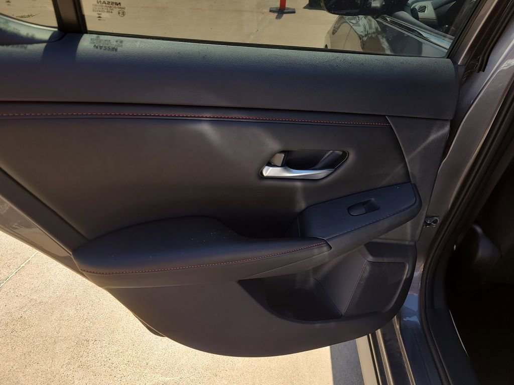 Certified 2024 Nissan Sentra SR FWD image 13