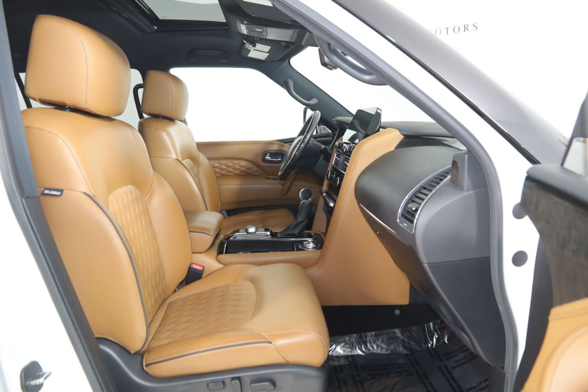 Used 2023 INFINITI QX80 Sensory w/ Cargo Package AWD/4WD image 14