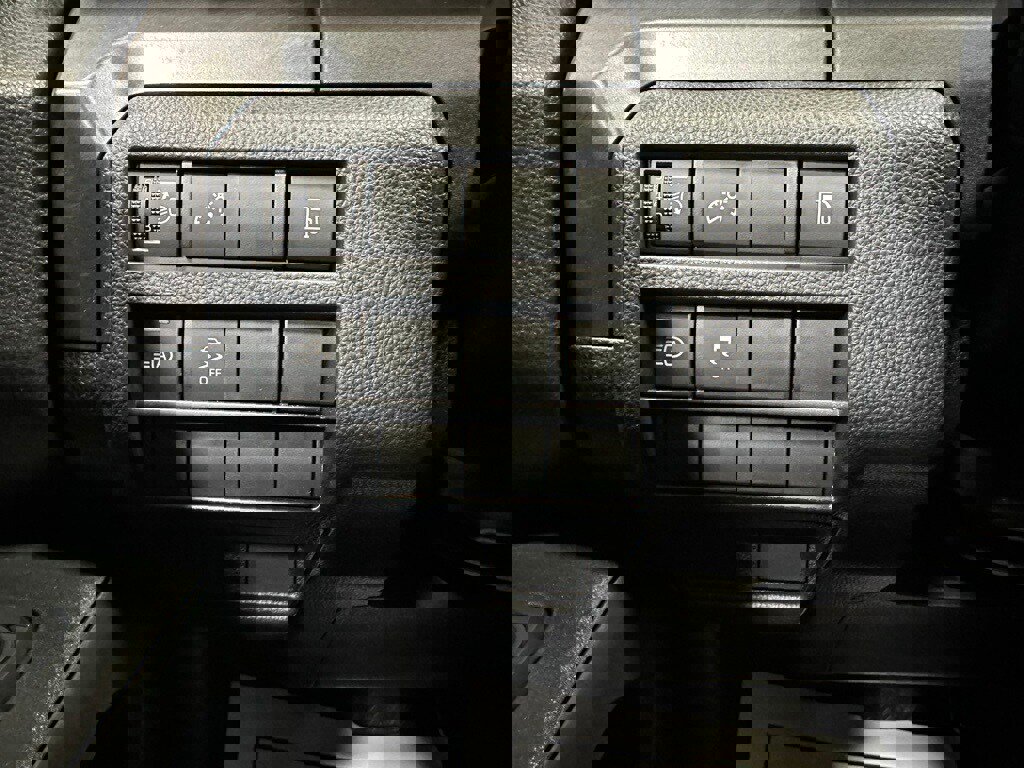 Used 2025 Toyota 4Runner SR5 image 18