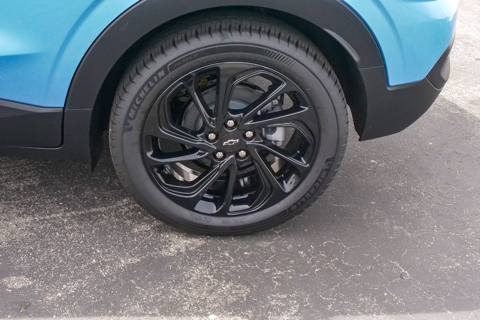 New 2027 Chevrolet Bolt RS w/ Technology Package image 6