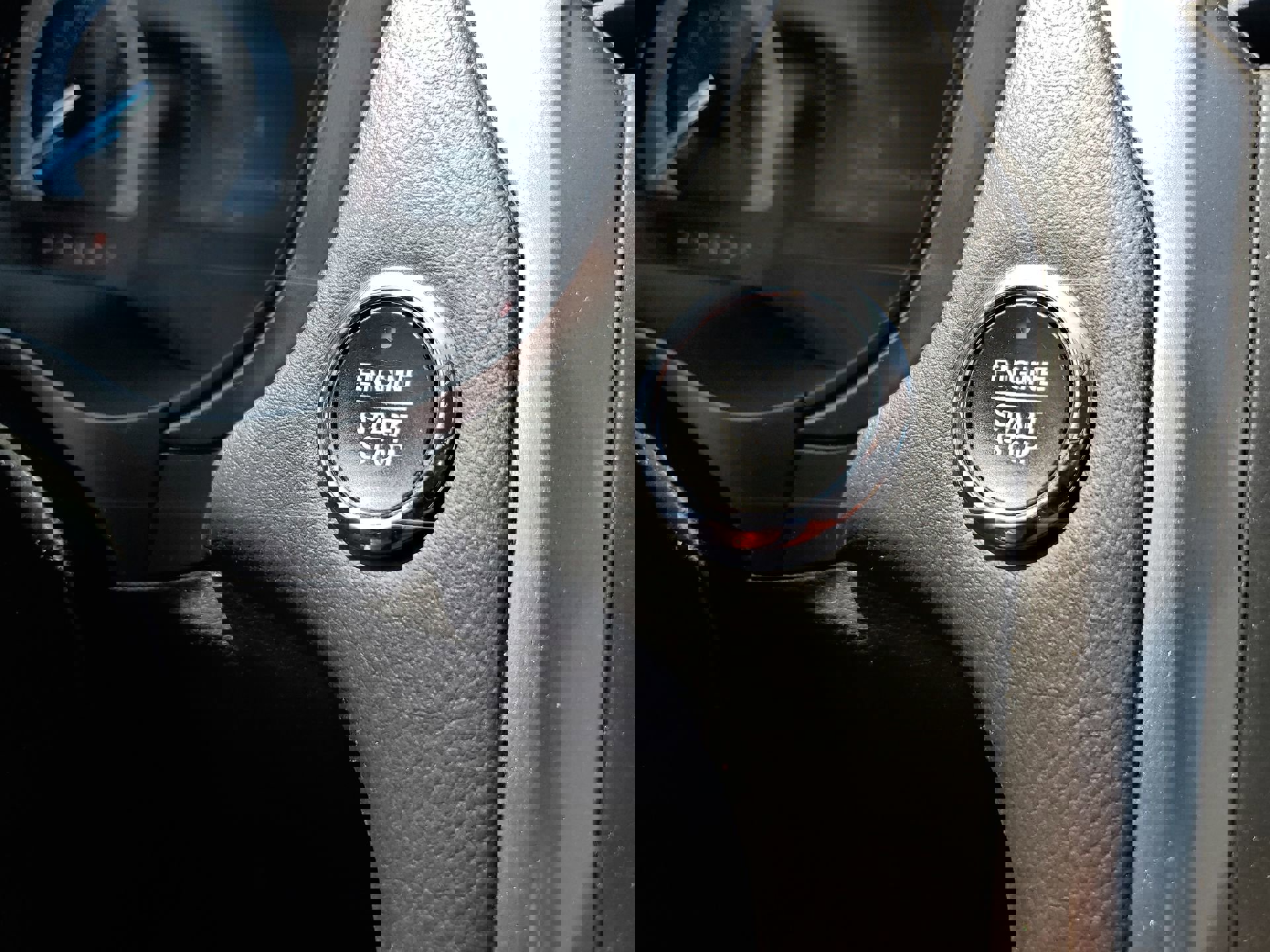 Used 2018 Ford Fusion SE w/ Fusion SE Technology Package FWD image 24