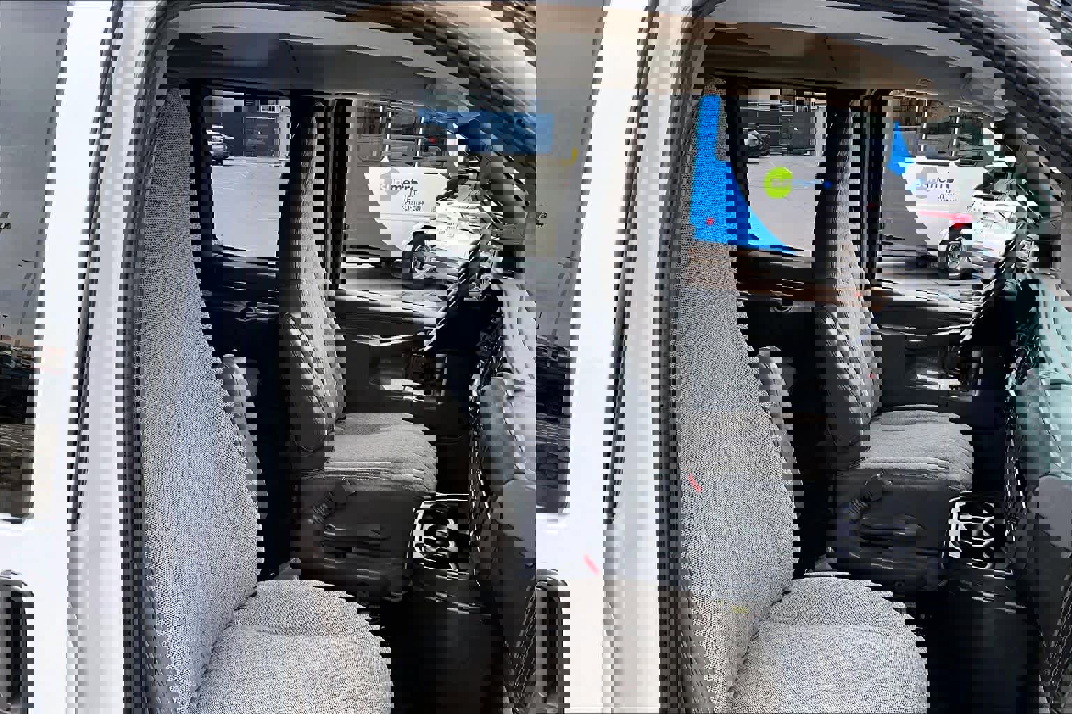 Used 2021 Chevrolet Express 3500 LT w/ LT Preferred Equipment Group image 9