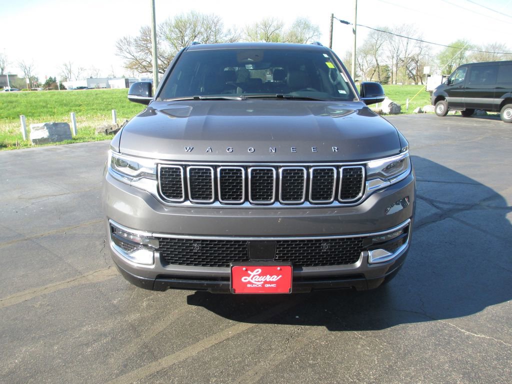 Used 2023 Jeep Wagoneer L 4WD w/ Premium Group I image 13