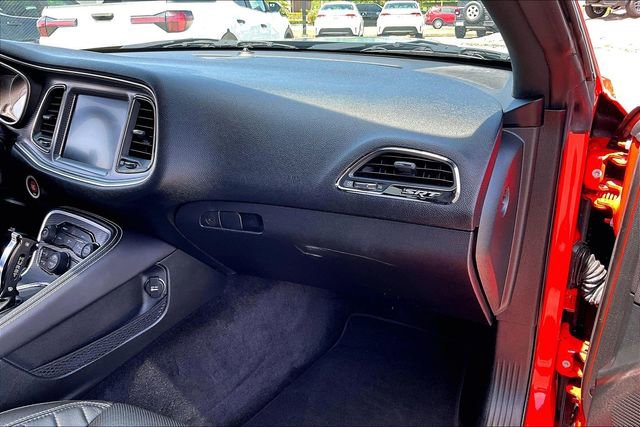 Used 2016 Dodge Challenger SRT Hellcat image 21