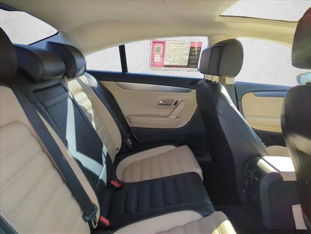 Used 2013 Volkswagen CC Lux image 23