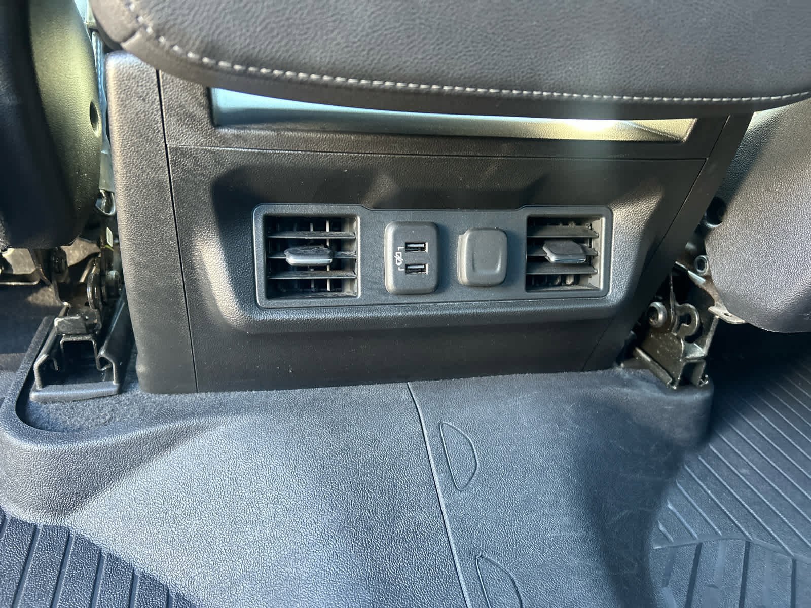 Used 2020 Chevrolet Silverado 1500 RST AWD/4WD image 12